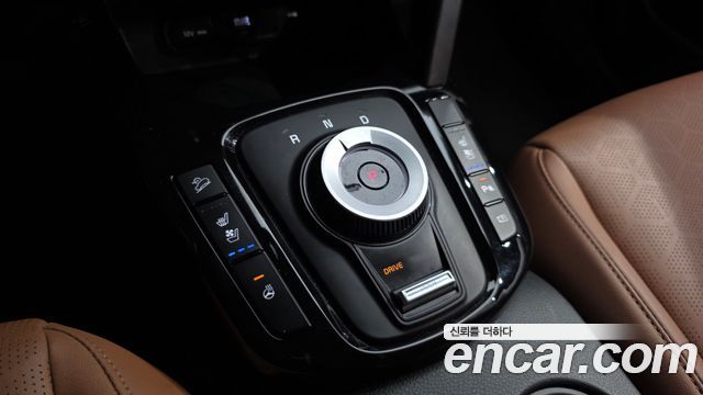 Kia Seltos Gasoline 2.0 2WD Signature 2023 — фото 9