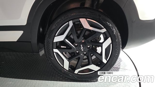 Kia Seltos Gasoline 2.0 2WD Signature 2023 — фото 21