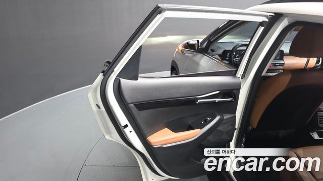 Kia Seltos Gasoline 2.0 2WD Signature 2023 — фото 25