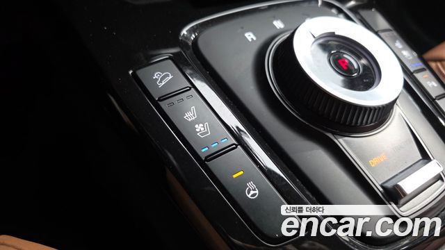 Kia Seltos Gasoline 2.0 2WD Signature 2023 — фото 29