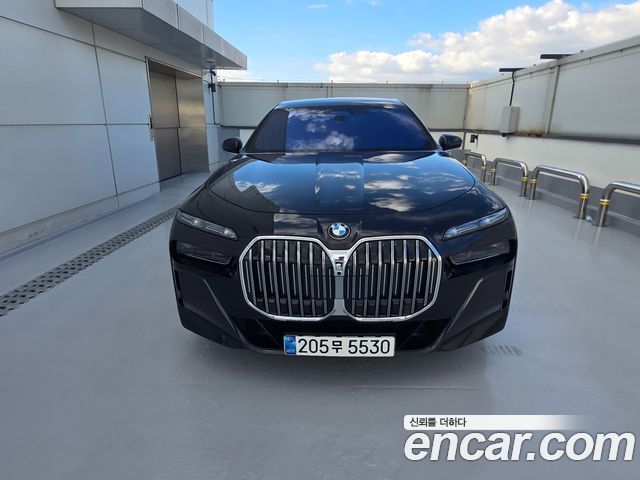 BMW 7 Series (G70) 740d xDrive M Sport 2026 — фото 3