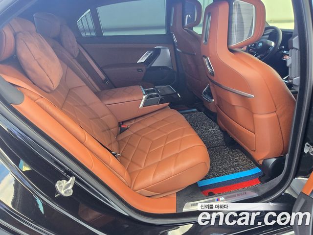 BMW 7 Series (G70) 740d xDrive M Sport 2026 — фото 10