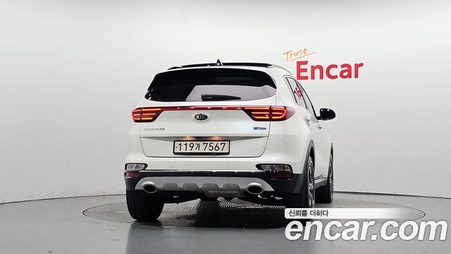Kia Sportage The Bold Diesel 2.0 2WD Signature 2020 — фото 4