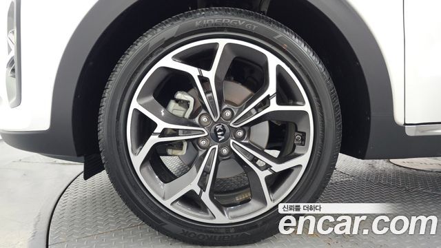 Kia Sportage The Bold Diesel 2.0 2WD Signature 2020 — фото 5