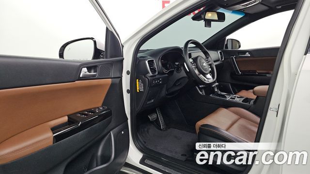 Kia Sportage The Bold Diesel 2.0 2WD Signature 2020 — фото 10