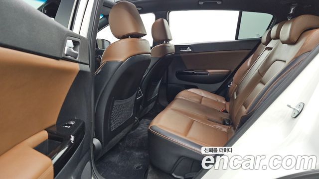 Kia Sportage The Bold Diesel 2.0 2WD Signature 2020 — фото 16
