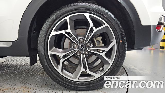 Kia Sportage The Bold Diesel 2.0 2WD Signature 2020 — фото 27