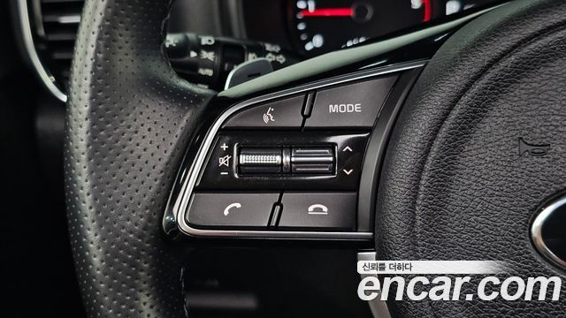 Kia Sportage The Bold Diesel 2.0 2WD Signature 2020 — фото 33