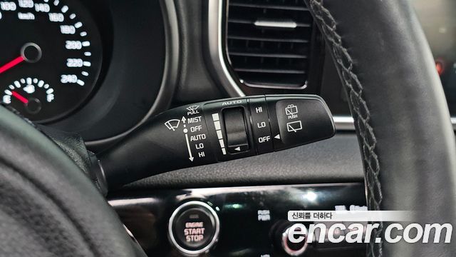 Kia Sportage The Bold Diesel 2.0 2WD Signature 2020 — фото 37