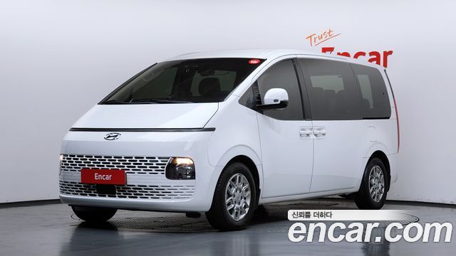 Hyundai Staria Tourer 11-Seater Modern 2022 — фото 1
