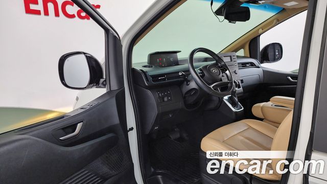 Hyundai Staria Tourer 11-Seater Modern 2022 — фото 10