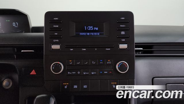Hyundai Staria Tourer 11-Seater Modern 2022 — фото 13