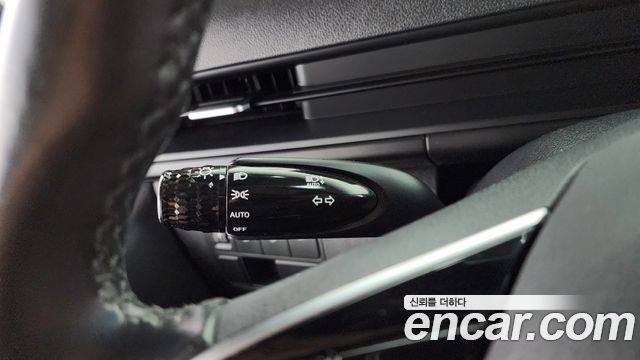 Hyundai Staria Tourer 11-Seater Modern 2022 — фото 16