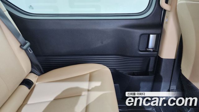 Hyundai Staria Tourer 11-Seater Modern 2022 — фото 25
