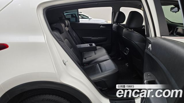Kia Sportage The Bold Diesel 2.0 2WD Prestige 2019 — фото 11