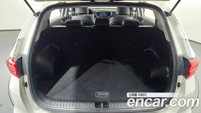 Kia Sportage The Bold Diesel 2.0 2WD Prestige 2019 — фото 20