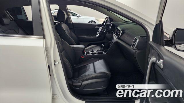 Kia Sportage The Bold Diesel 2.0 2WD Prestige 2019 — фото 26
