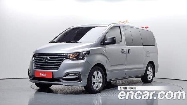 Hyundai Grand Starex Wagon 12-Seater Smart 2020 — фото 1