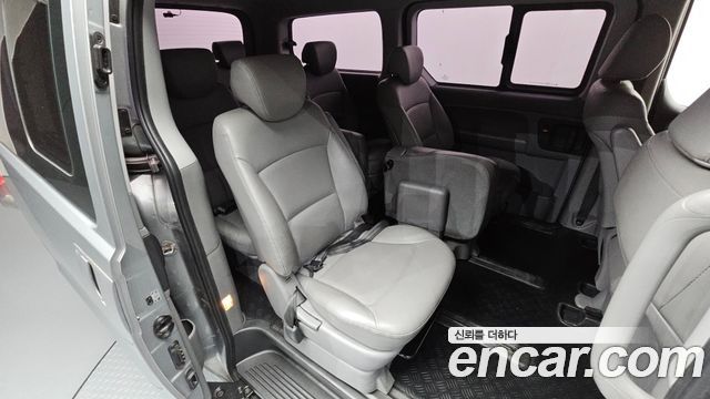 Hyundai Grand Starex Wagon 12-Seater Smart 2020 — фото 11