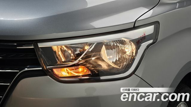 Hyundai Grand Starex Wagon 12-Seater Smart 2020 — фото 22