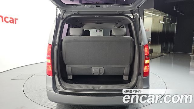 Hyundai Grand Starex Wagon 12-Seater Smart 2020 — фото 29