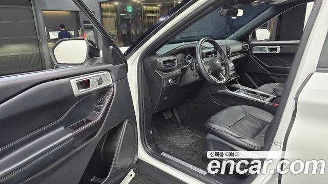 Ford Explorer (VI) 2.3 LimIted 4WD 2020 — фото 10
