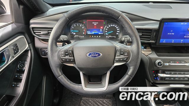 Ford Explorer (VI) 2.3 LimIted 4WD 2020 — фото 13