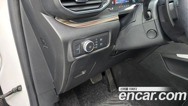 Ford Explorer (VI) 2.3 LimIted 4WD 2020 — фото 17