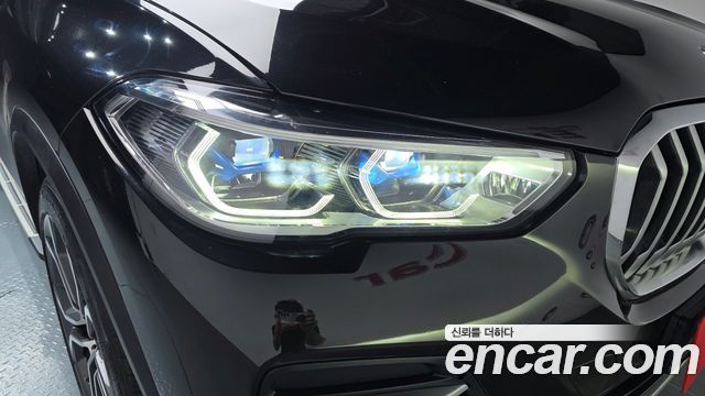 BMW X5 (G05) xDrive 40i xLine 2023 — фото 22