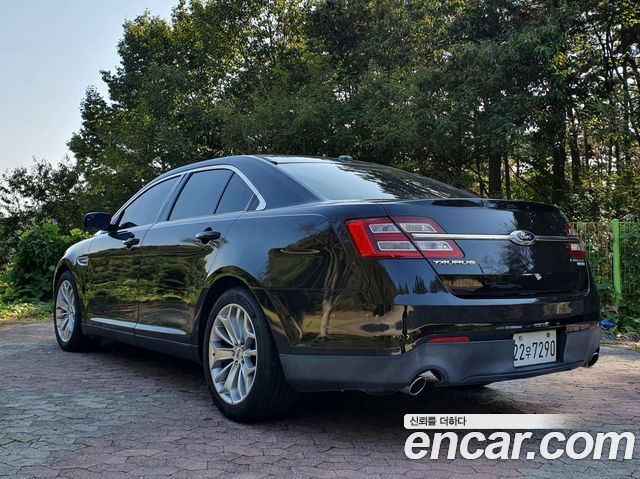 Ford Taurus 2.0 Limited EcoBoost 6th 2015 — фото 2