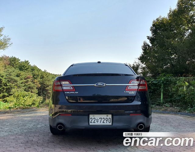 Ford Taurus 2.0 Limited EcoBoost 6th 2015 — фото 6