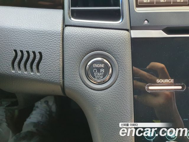 Ford Taurus 2.0 Limited EcoBoost 6th 2015 — фото 18