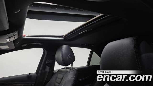 Mercedes-Benz E-Class (W213) E220d 4MATIC Exclusive 2022 — фото 17