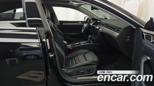 Volkswagen Arteon 2.0 TDI Prestige 2019 — фото 11