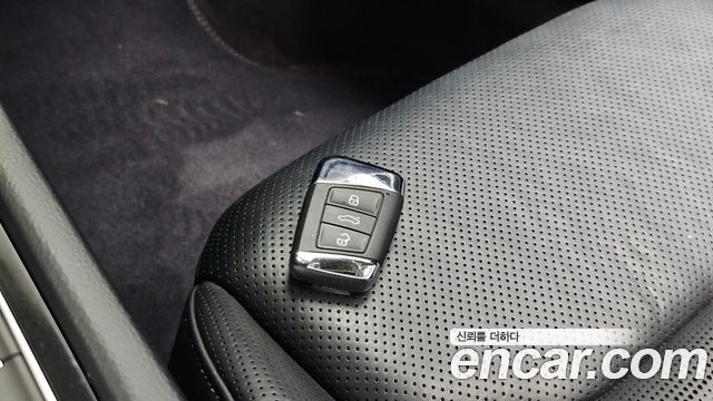 Volkswagen Arteon 2.0 TDI Prestige 2019 — фото 28