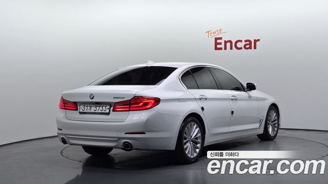 BMW 5 Series (G30) 520d Luxury Special Edition 2018 — фото 2