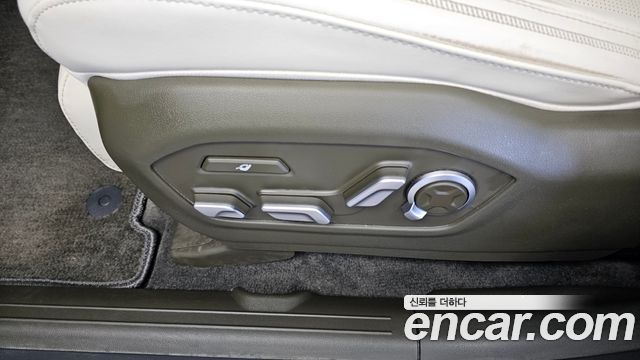 Hyundai Santa Fe (MX5) Gasoline 2.5T 2WD Calligraphy 2024 — фото 31