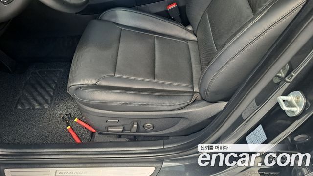 Hyundai Grandeur (IG) 3.0 LPi Exclusive (Rental Car) 2019 — фото 18