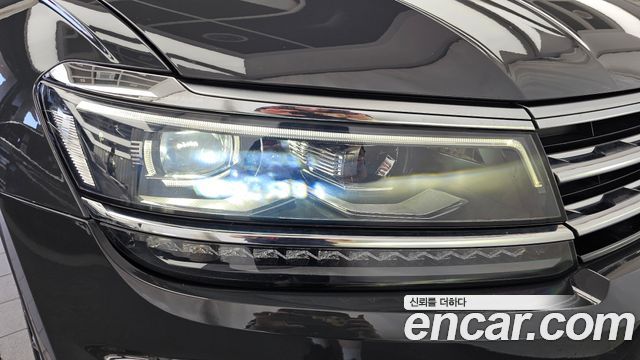 Volkswagen Tiguan (II) 2.0 TDI 4Motion Prestige 2018 — фото 22