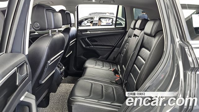 Volkswagen Tiguan (II) 2.0 TDI 4Motion Prestige 2018 — фото 26