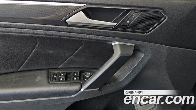 Volkswagen Tiguan (II) 2.0 TDI 4Motion Prestige 2018 — фото 28