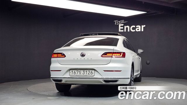 Volkswagen Arteon 2.0 TDI Premium 2019 — фото 4