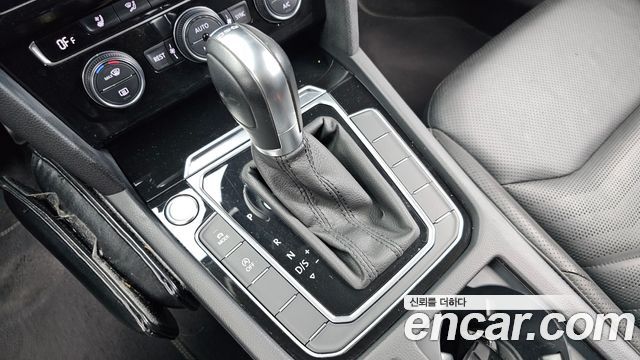 Volkswagen Arteon 2.0 TDI Premium 2019 — фото 9