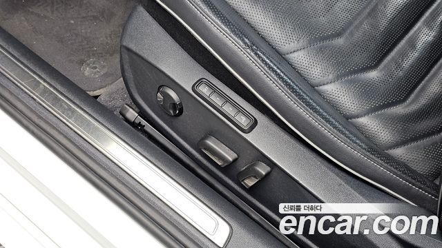 Volkswagen Arteon 2.0 TDI Premium 2019 — фото 33