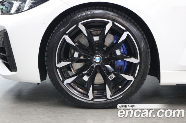 BMW 4 Series (G22) 420i M Sport Convertible 2025 — фото 5
