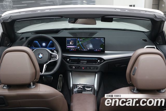 BMW 4 Series (G22) 420i M Sport Convertible 2025 — фото 7