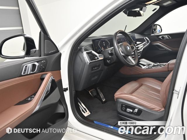 BMW X6 (G06) xDrive40i M Sport 2024 — фото 10