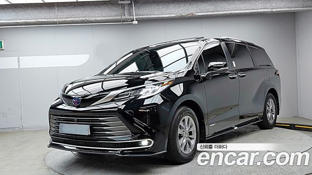 Toyota Sienna (IV) 2.5 Hybrid AWD