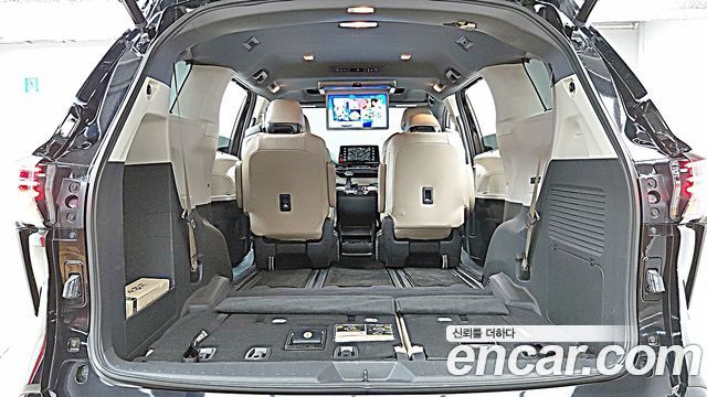 Toyota Sienna (IV) 2.5 Hybrid AWD 2021 — фото 24