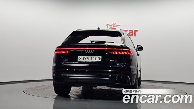 Audi Q8 (4M) 55 TFSI Quattro Premium 2021 — фото 4